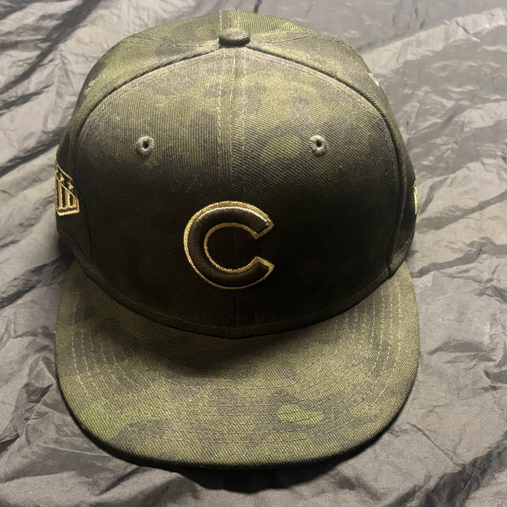 New Era Green Camo Cap with Gold Logo - Chicago Cubs